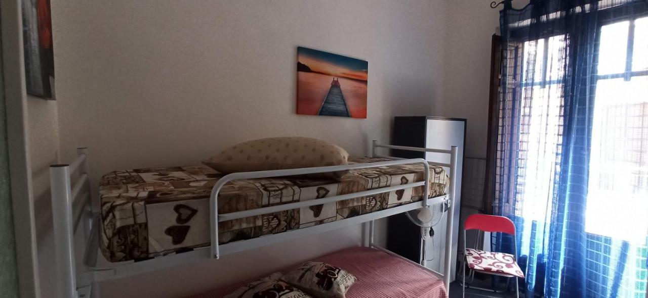 Bovio Guest House 卡斯泰拉马莱 外观 照片