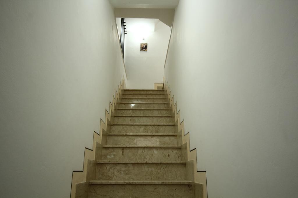 Bovio Guest House 卡斯泰拉马莱 外观 照片