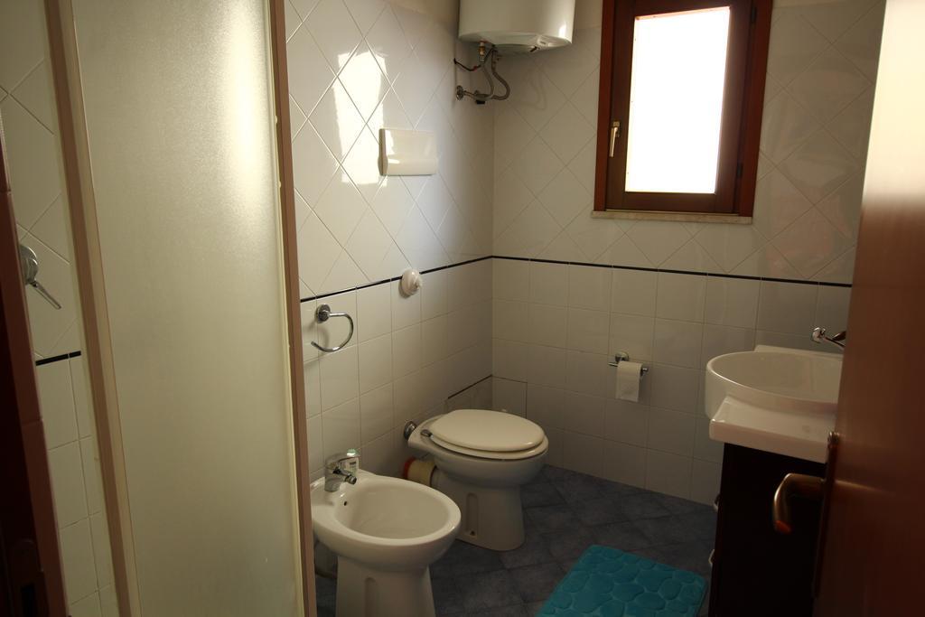 Bovio Guest House 卡斯泰拉马莱 外观 照片